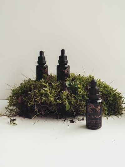 Serum vs Oil vs Cream — What Each Does & The Exact Order